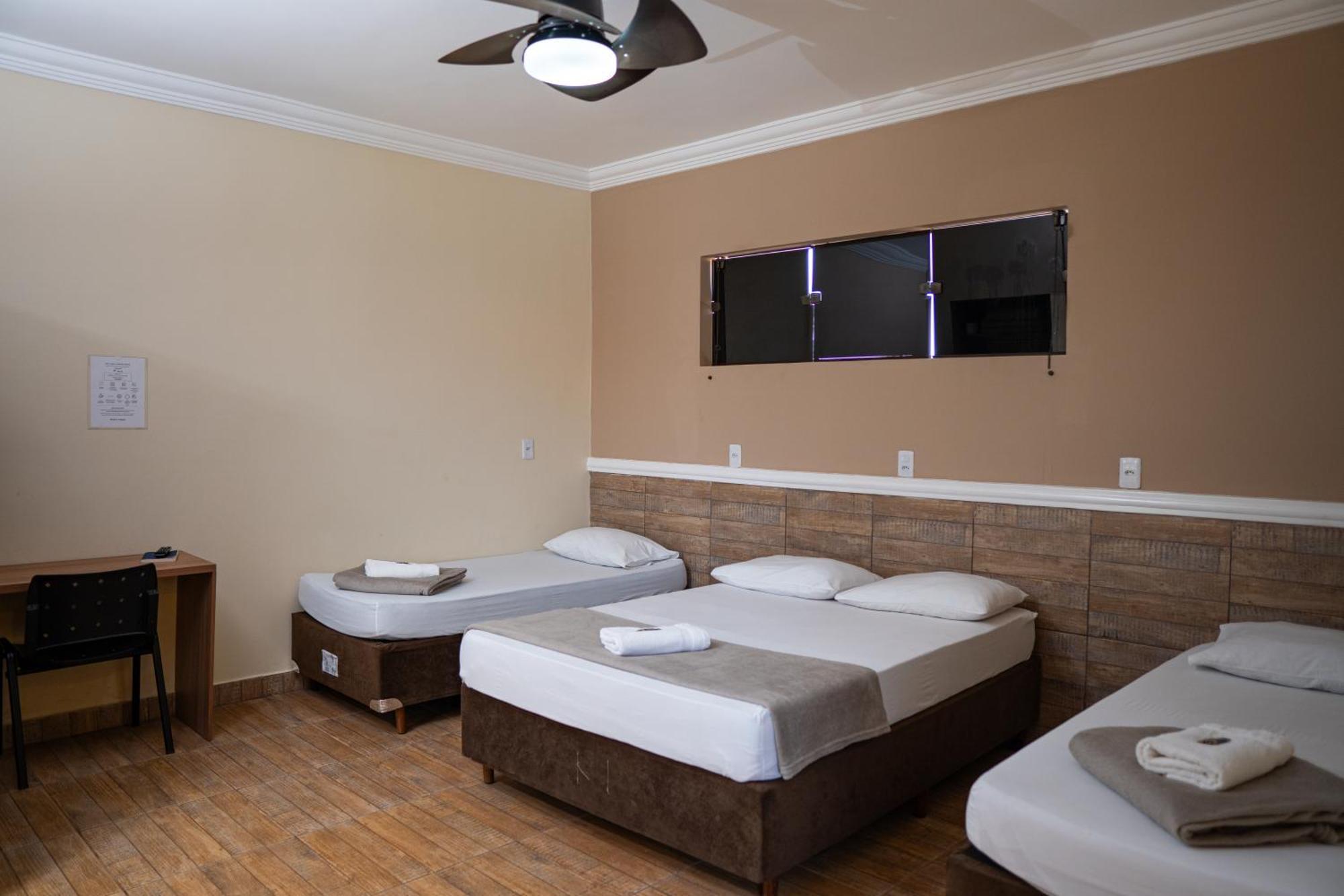 Hotel Nixon Proximo, Rodoviaria, Prefeitura E A Matriz Central Itai  Экстерьер фото