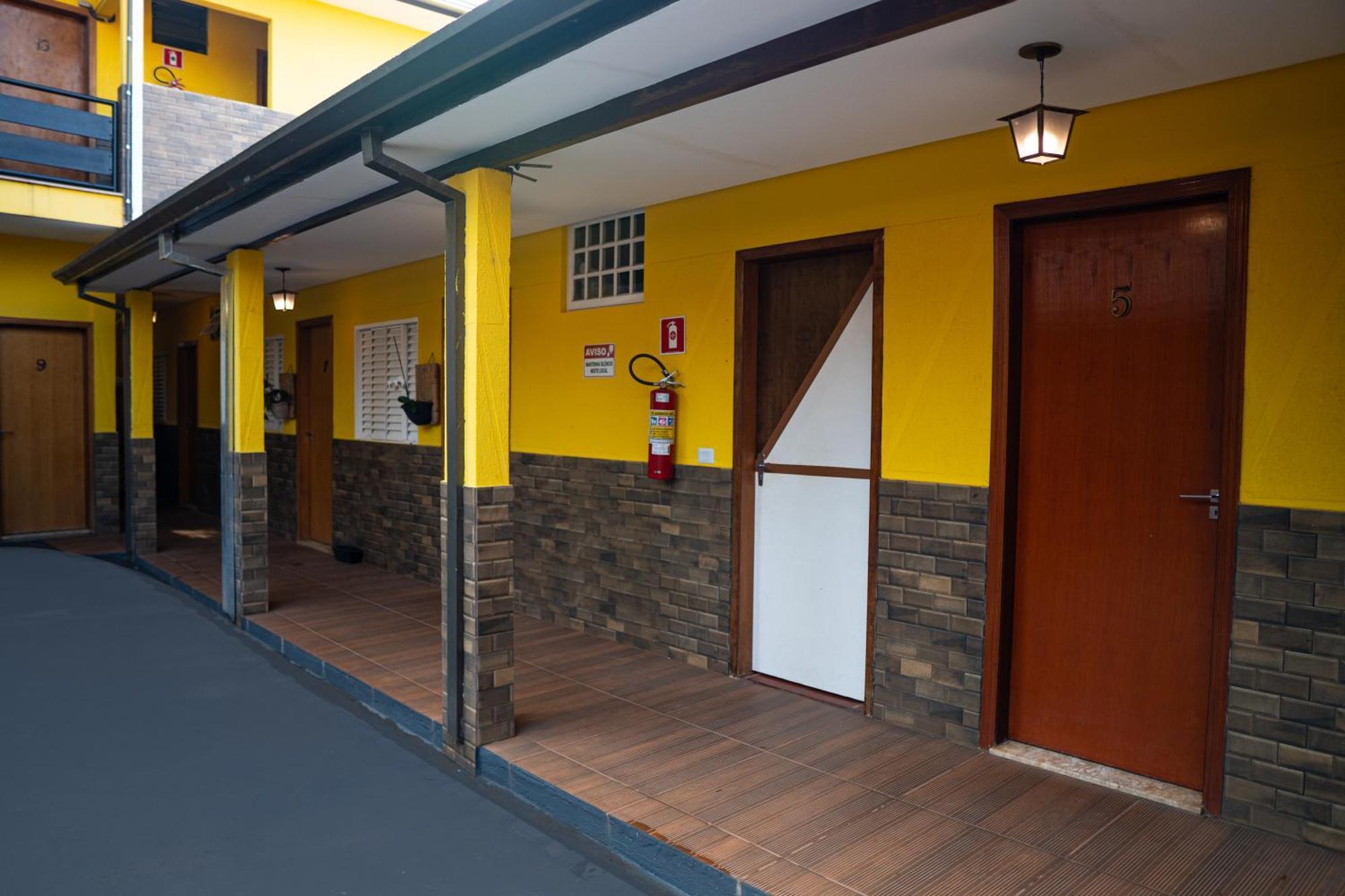Hotel Nixon Proximo, Rodoviaria, Prefeitura E A Matriz Central Itai  Экстерьер фото